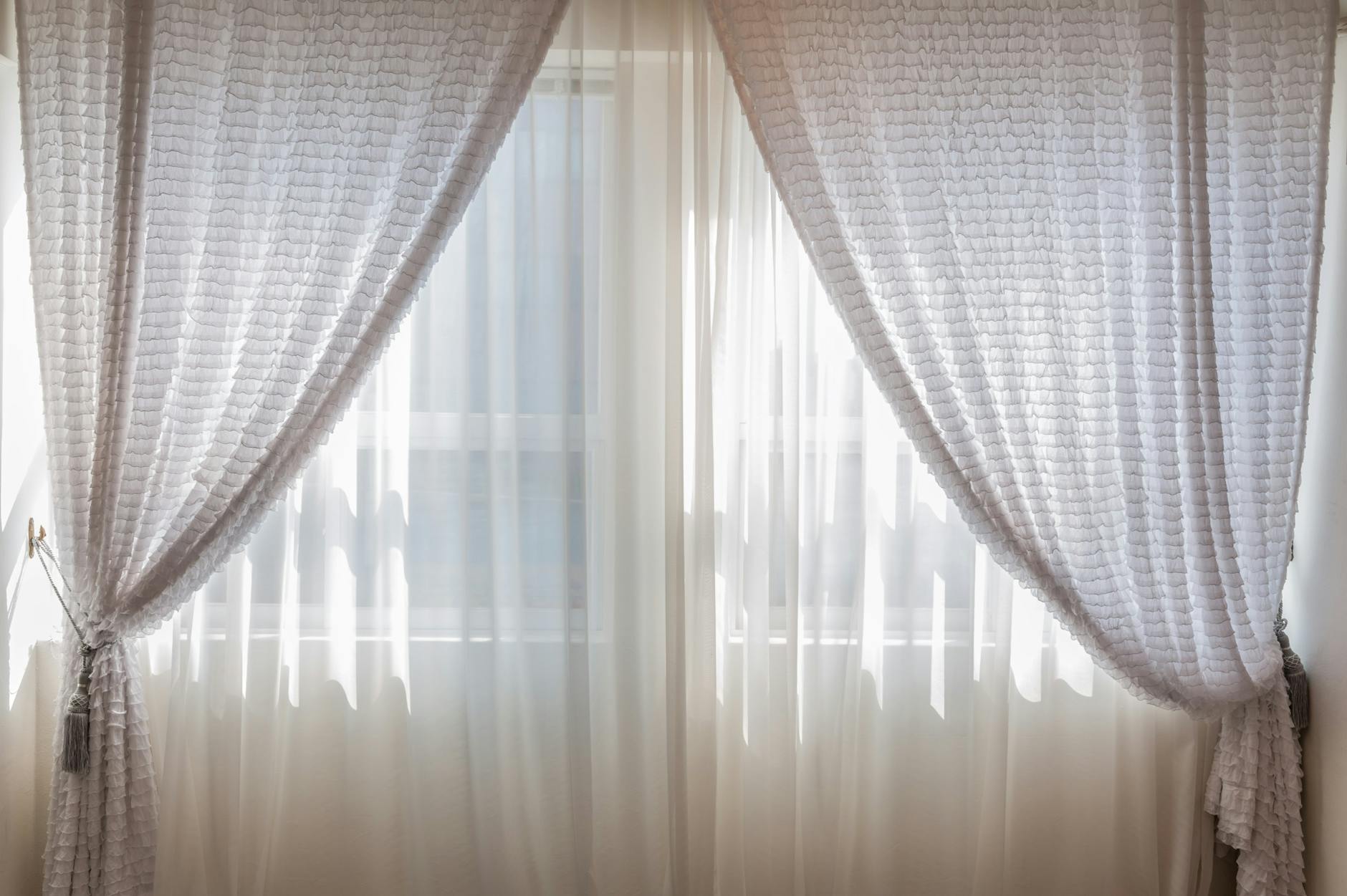 Get Energy-Saving Window Treatments for Your Jackson, TN Home Today