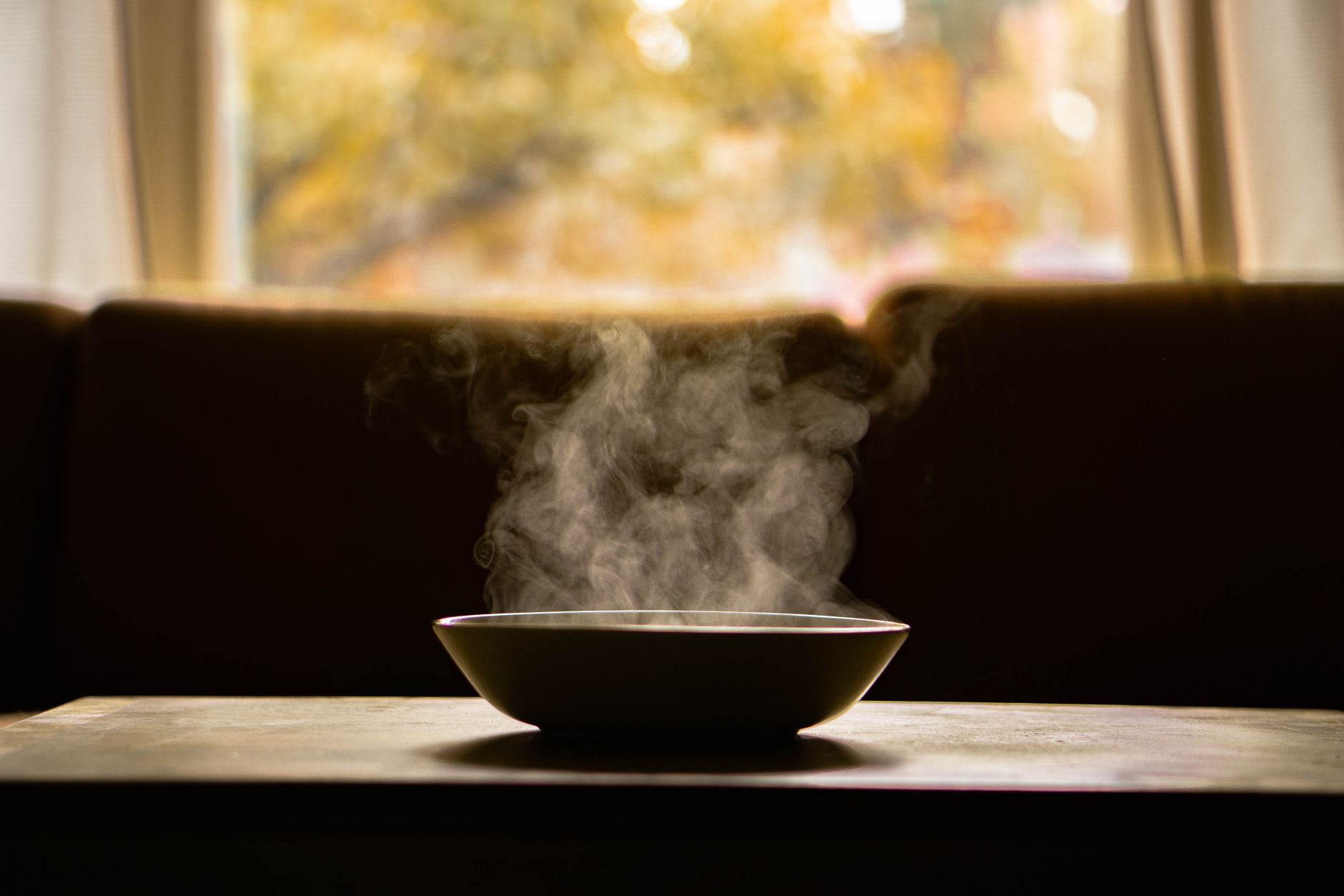 1. Why Kitchens Are the Hardest Room for Window Treatments