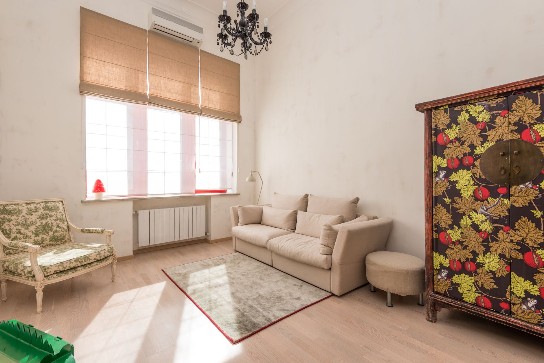 5. Roman Shades — Soft Elegance With Solid Privacy Performance