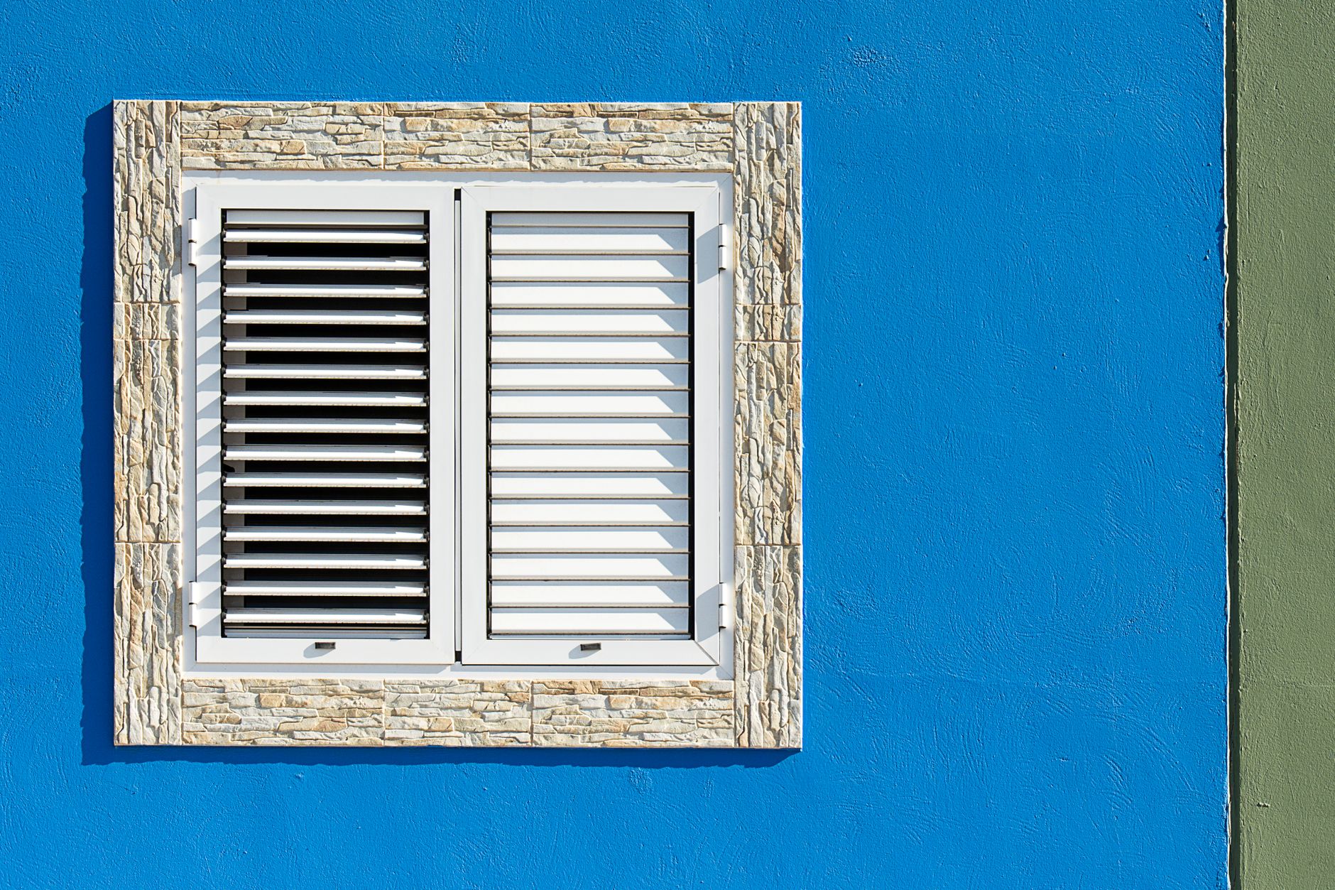 10. Custom Window Treatments and the Trust They Require