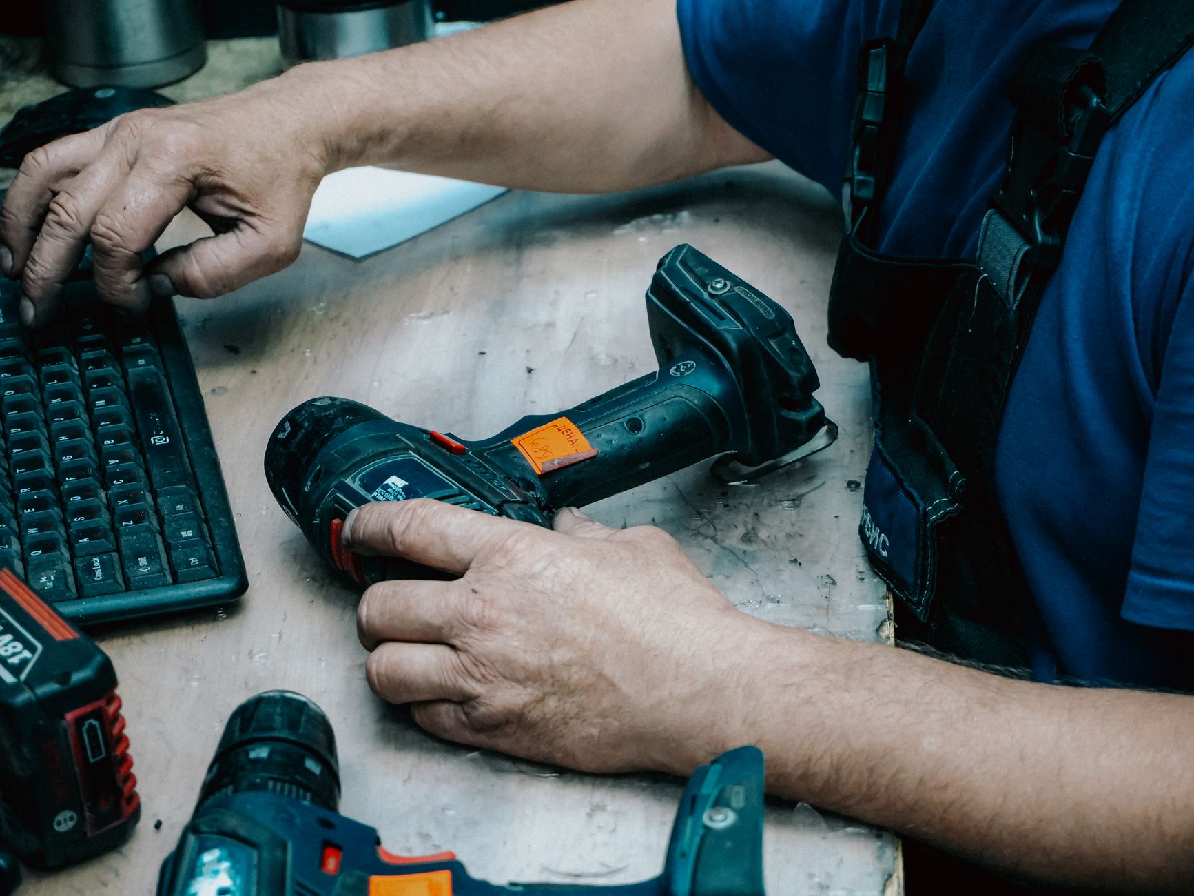 Cordless vs. Motorized vs. Corded: a Safety Comparison for Pet Owners