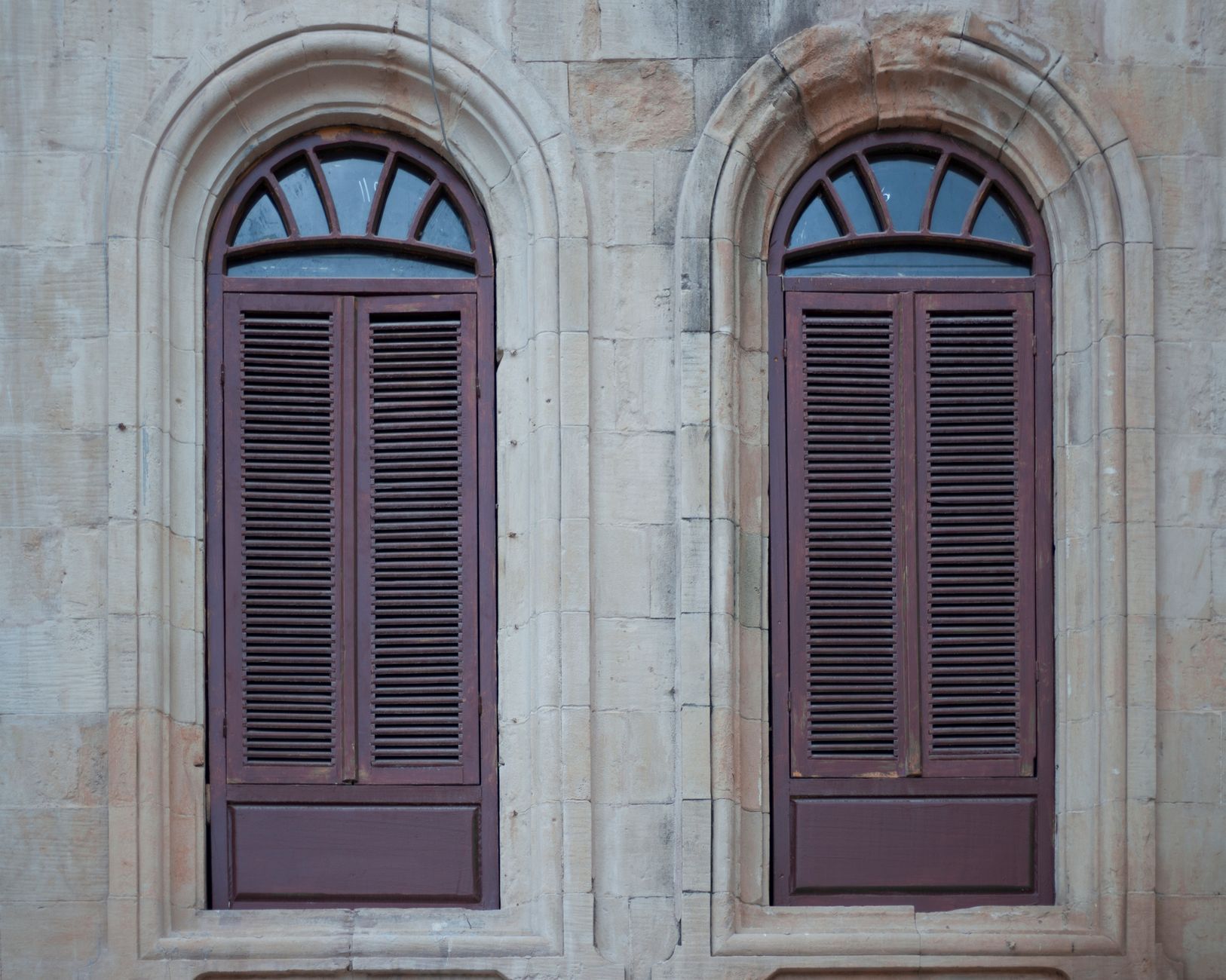 Common Window Types in Jackson TN Homes and How Each Is Measured