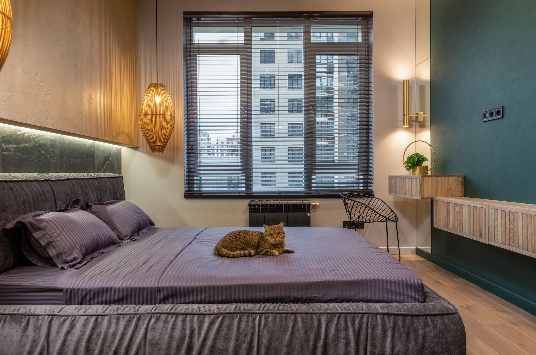 3. The 5 Best Blackout Shade Styles for Bedrooms